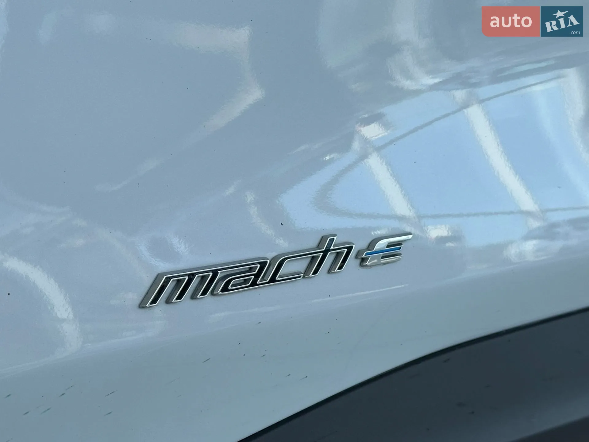 2022 Ford Mustang Mach-E - мініатюра 17