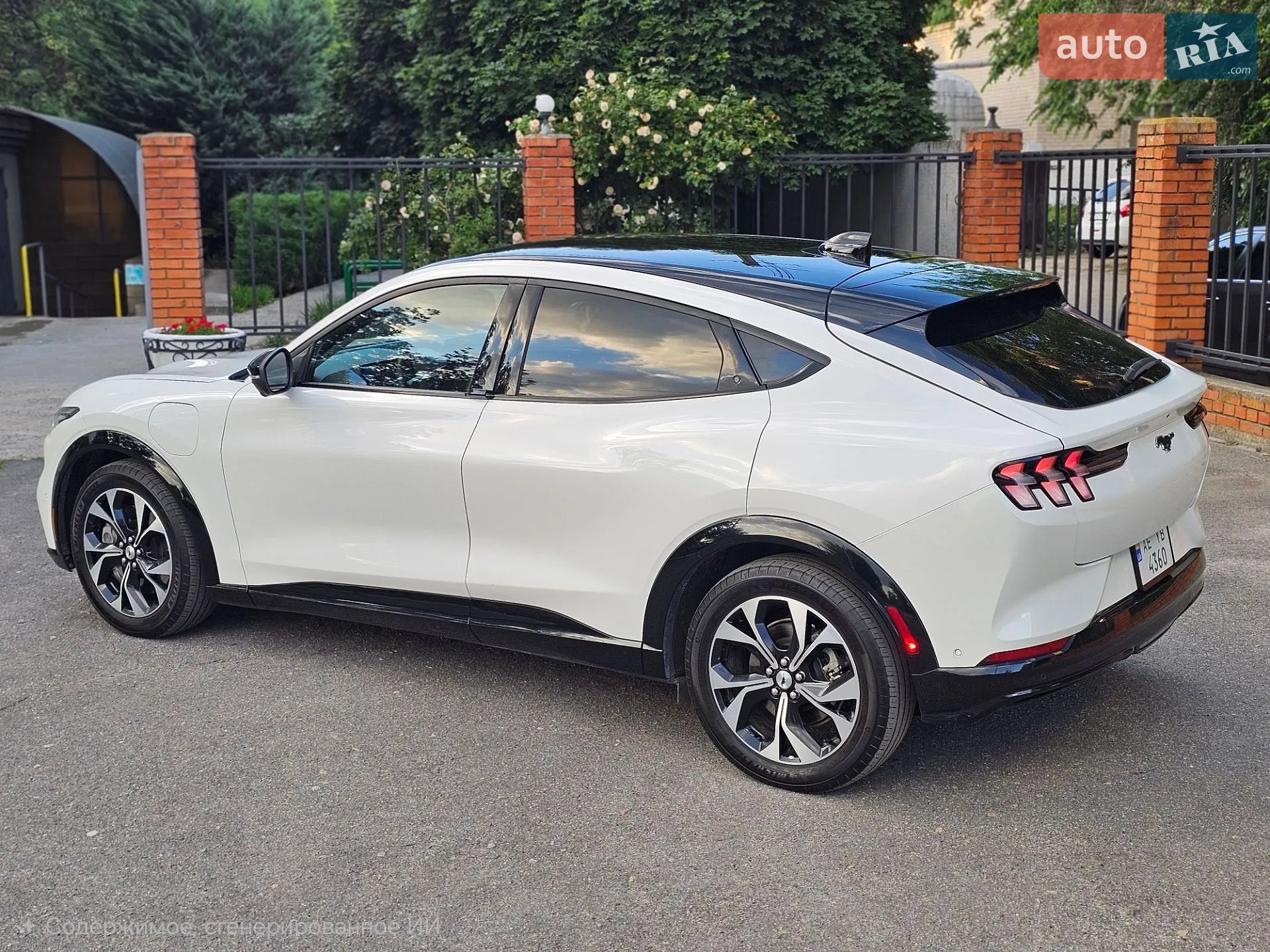2021 Ford Mustang Mach-E - мініатюра 19
