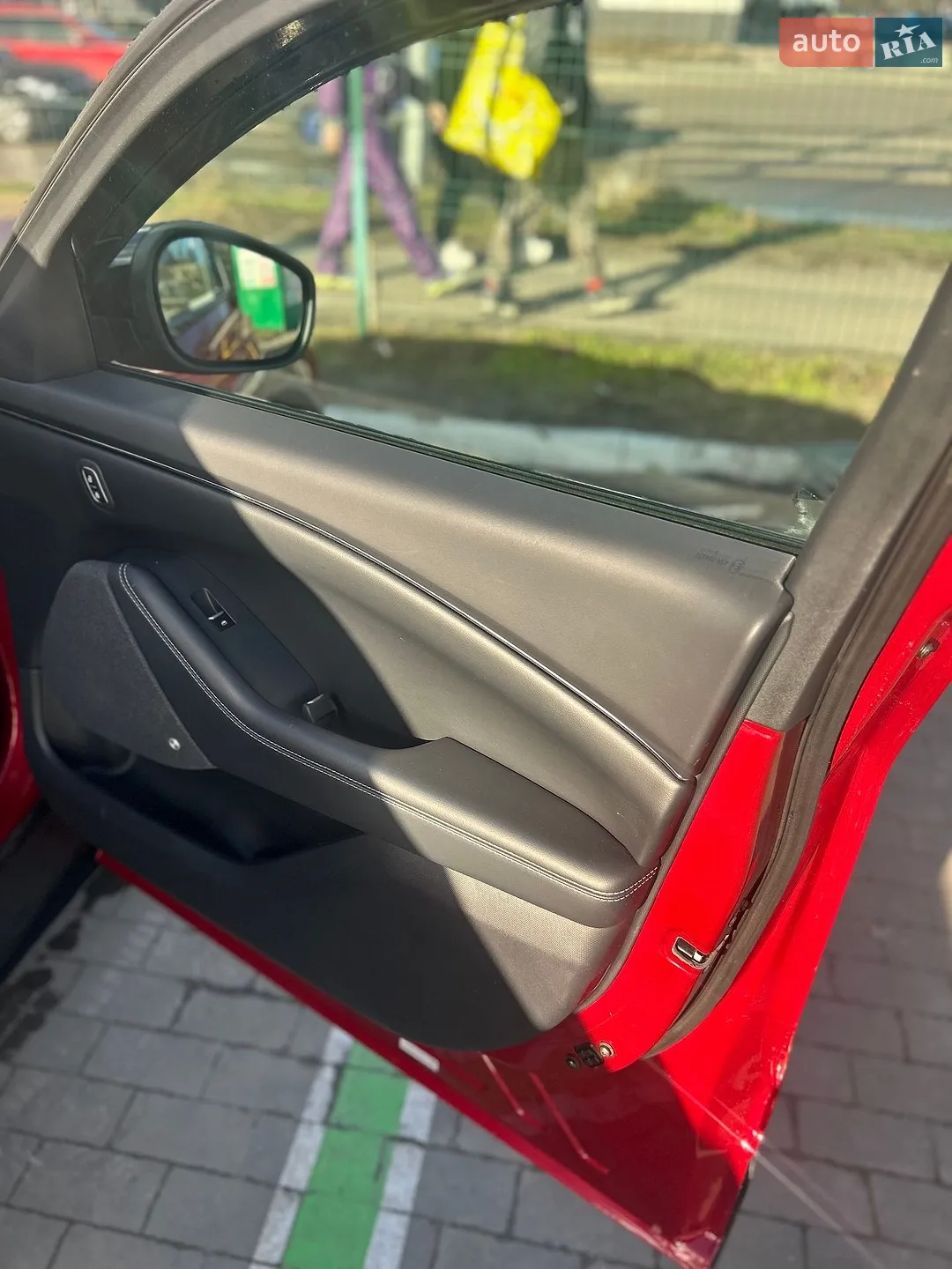 2022 Ford Mustang Mach-E - мініатюра 6
