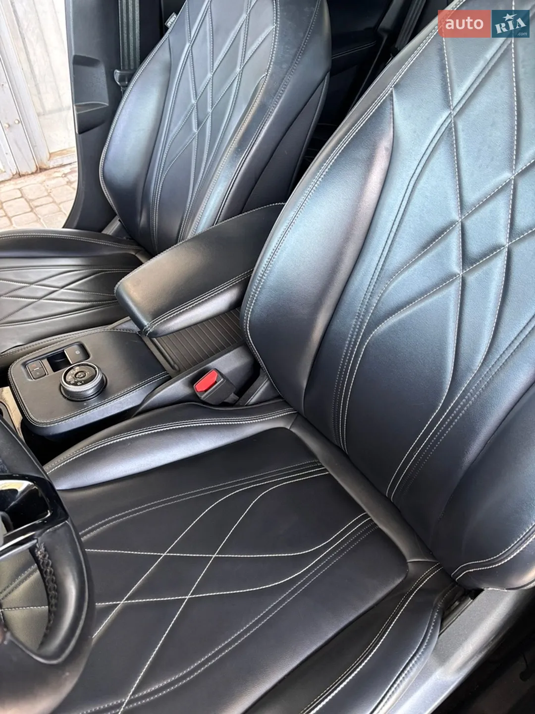 2022 Ford Mustang Mach-E - мініатюра 8