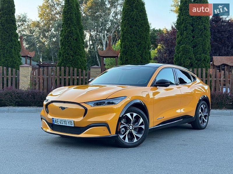 Позашляховик / Кросовер Ford Mustang Mach-E 2022 в Дніпрі