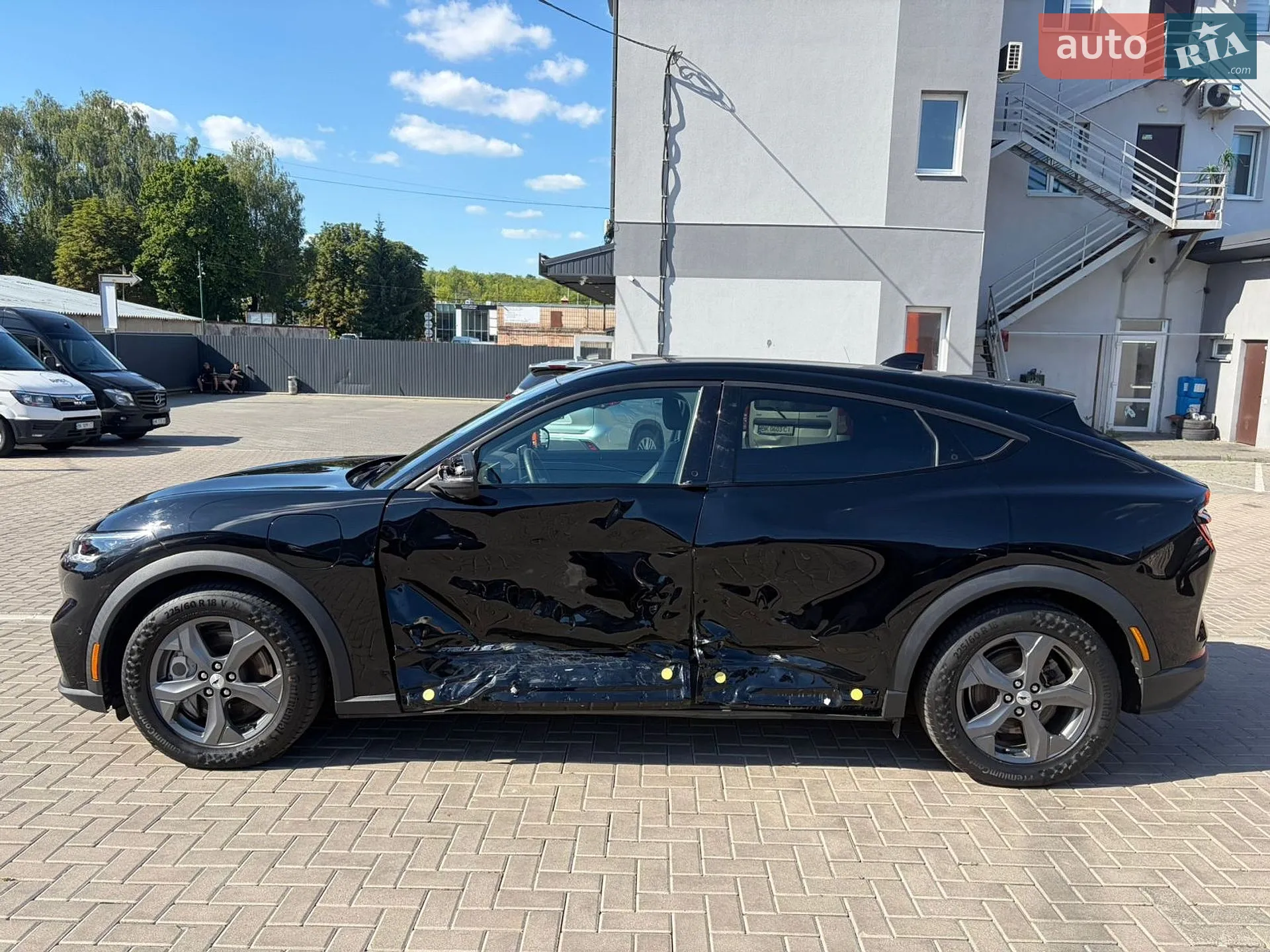 2021 Ford Mustang Mach-E - мініатюра 5