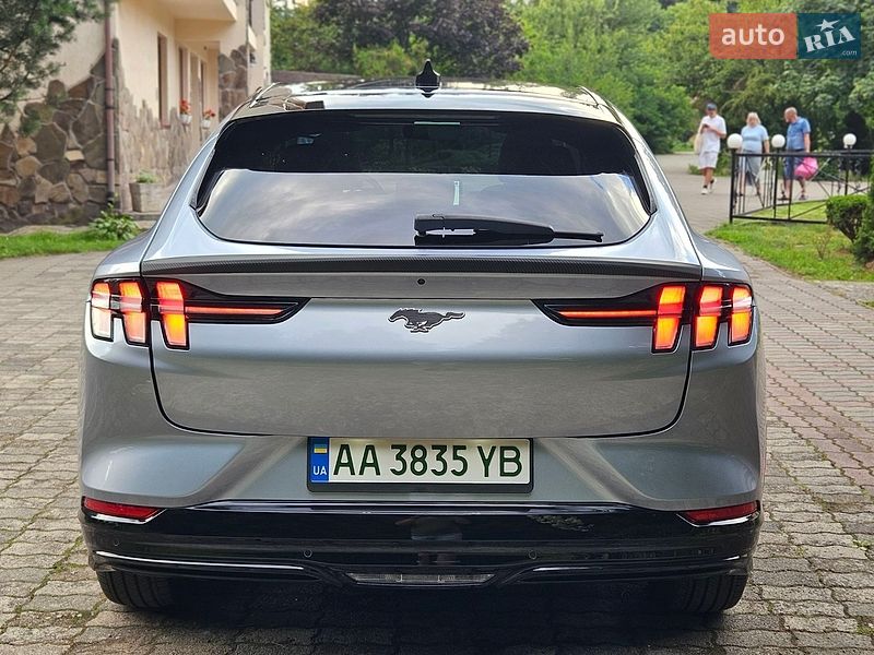 Внедорожник / Кроссовер Ford Mustang Mach-E 2022 в Киеве фото 7 Внедорожник / Кроссовер Ford Mustang Mach-E 2022 в Киеве