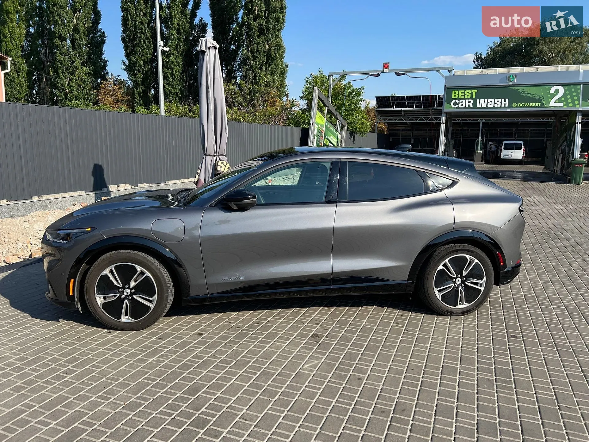 2023 Ford Mustang Mach-E - мініатюра 4