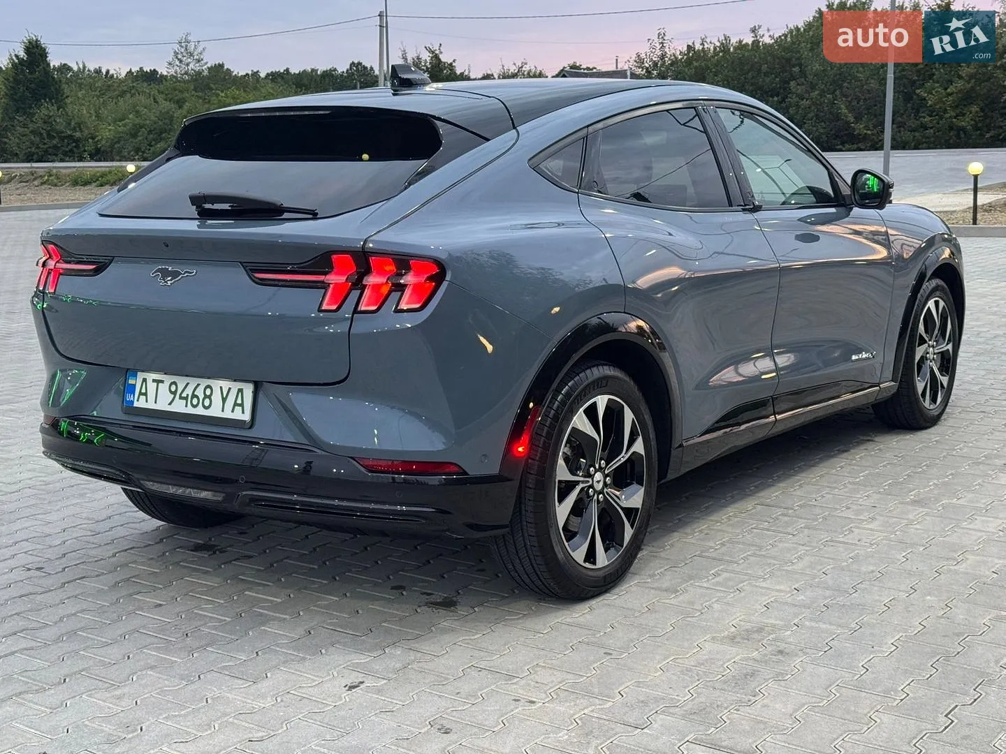 2023 Ford Mustang Mach-E - мініатюра 5