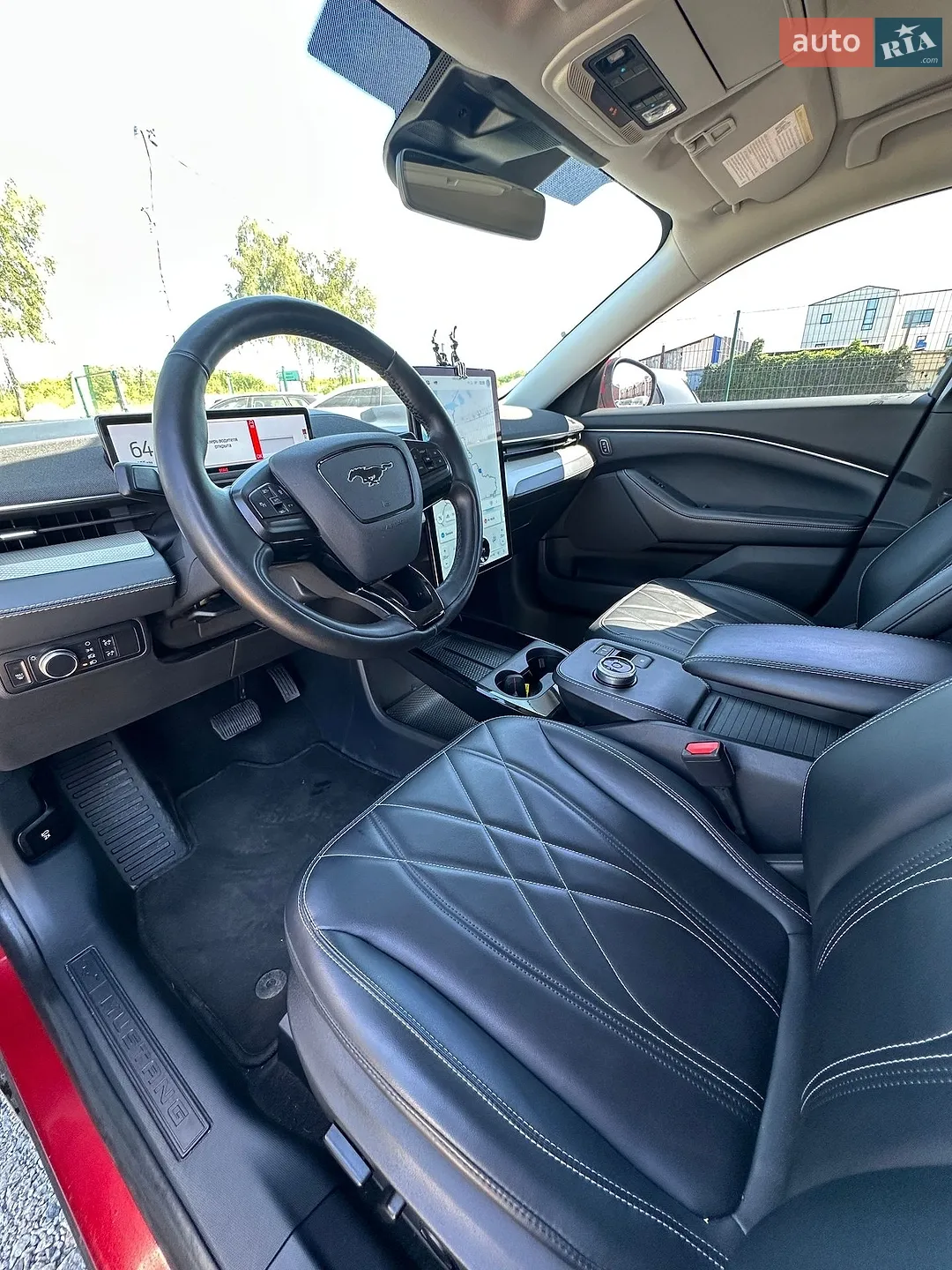 2020 Ford Mustang Mach-E - мініатюра 29