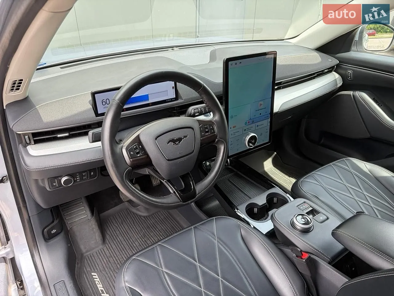 2022 Ford Mustang Mach-E - мініатюра 20