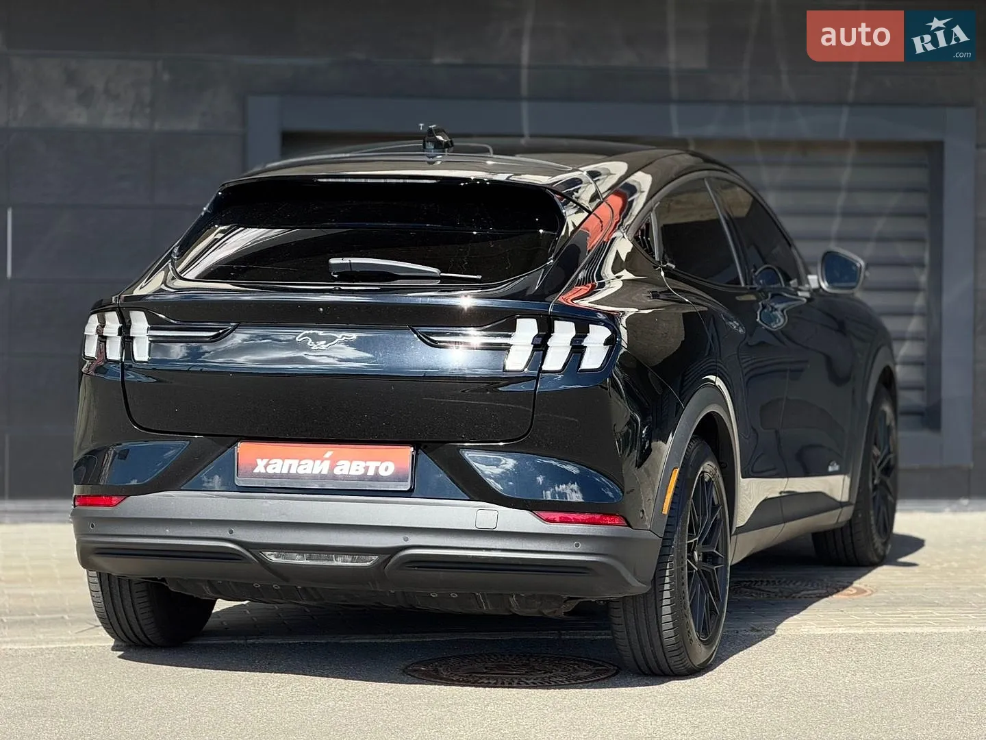 2021 Ford Mustang Mach-E - мініатюра 4