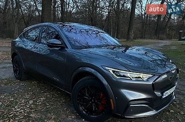 ford mustang-mach-e 2021 в Бердичів від професійного продавця Людмила