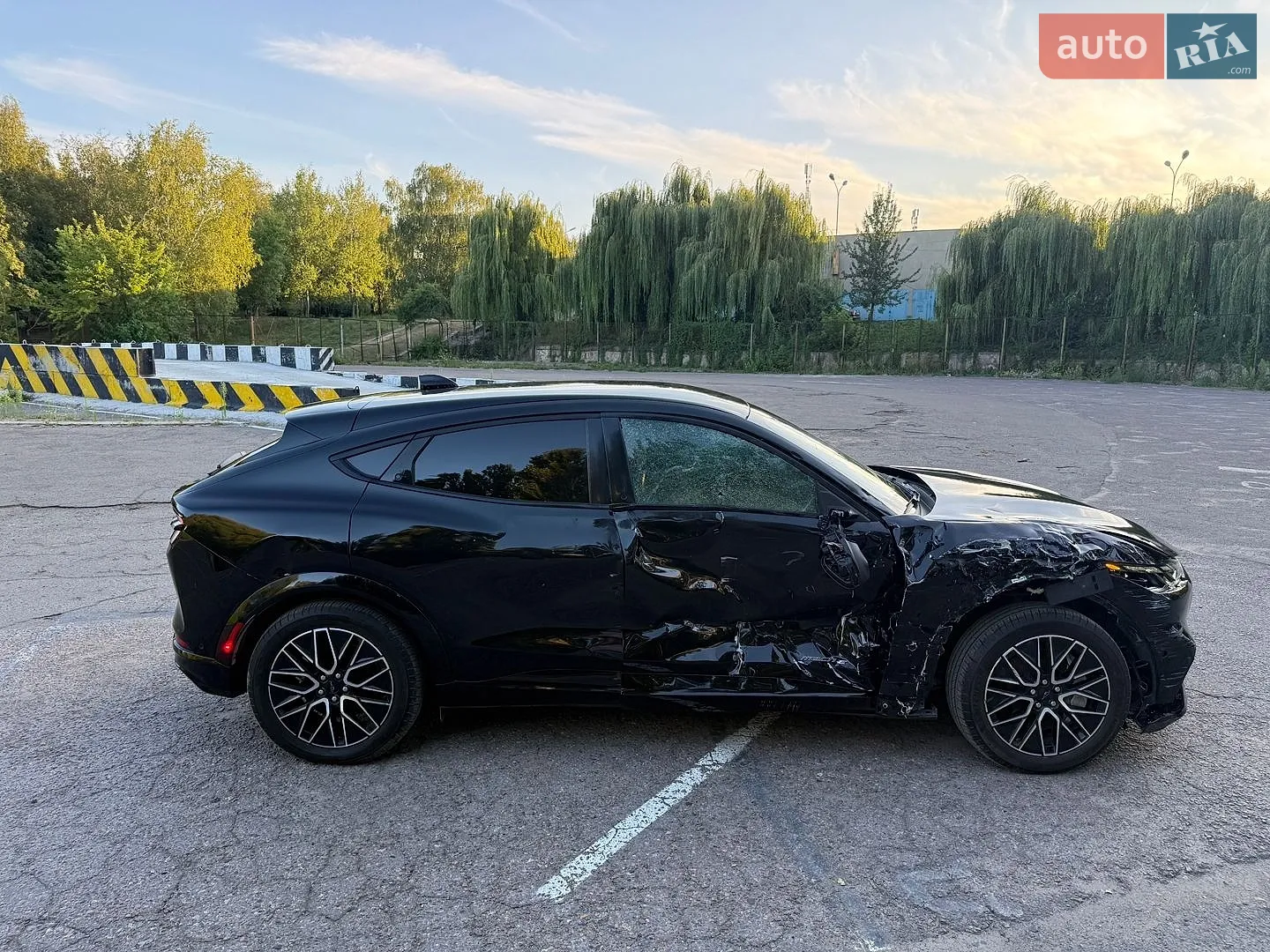 2024 Ford Mustang Mach-E - мініатюра 14