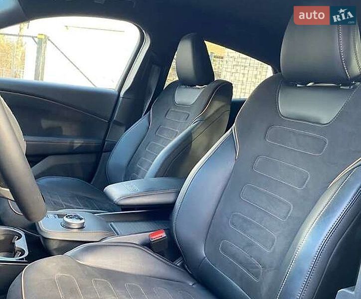 Позашляховик / Кросовер Ford Mustang Mach-E 2021 в Києві