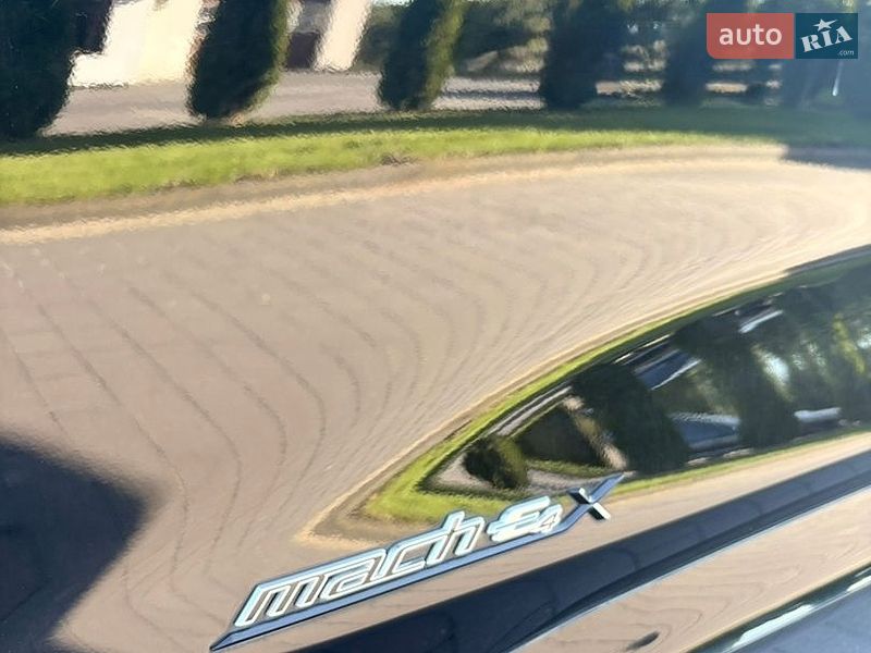 Внедорожник / Кроссовер Ford Mustang Mach-E 2024 в Львове