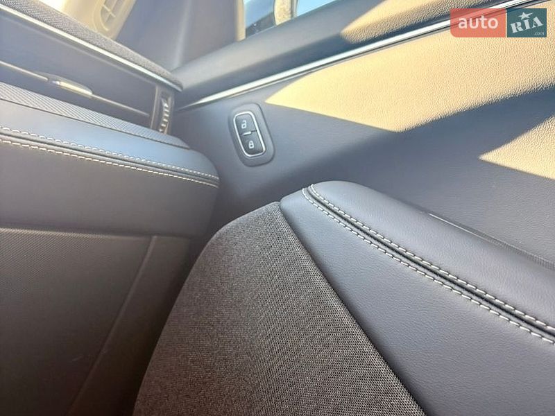 Внедорожник / Кроссовер Ford Mustang Mach-E 2024 в Львове