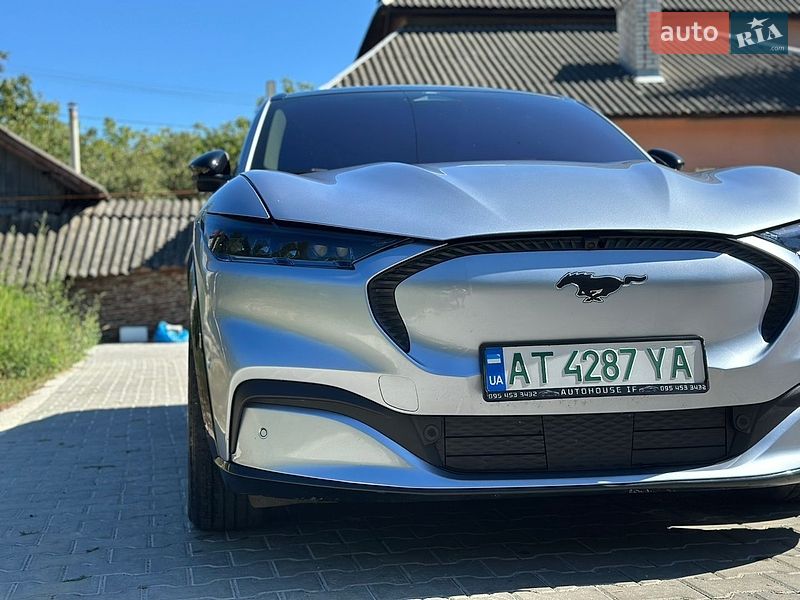 Позашляховик / Кросовер Ford Mustang Mach-E 2022 в Івано-Франківську