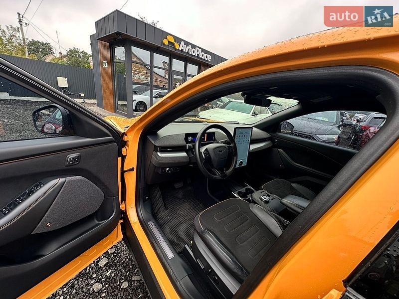 Внедорожник / Кроссовер Ford Mustang Mach-E 2022 в Луцке