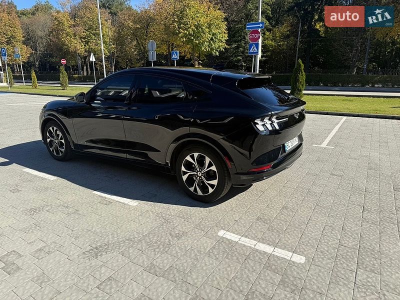 Позашляховик / Кросовер Ford Mustang Mach-E 2020 в Львові