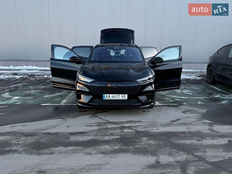 Позашляховик / Кросовер Ford Mustang Mach-E 2023 в Києві фото 5 Позашляховик / Кросовер Ford Mustang Mach-E 2023 в Києві