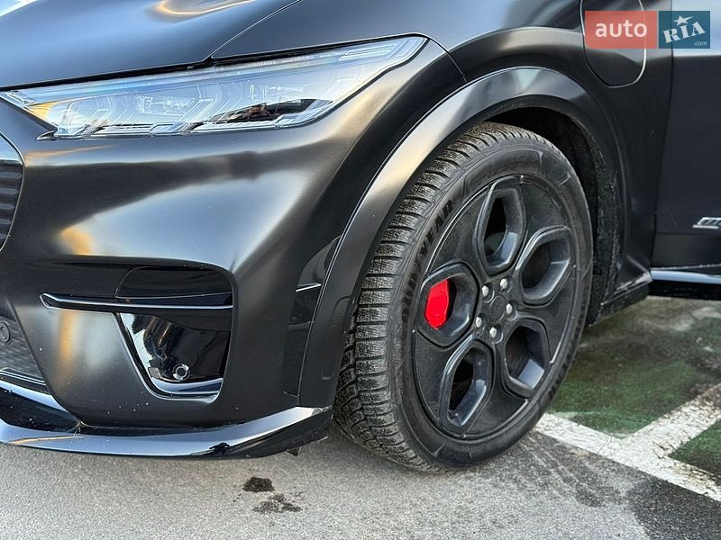 Позашляховик / Кросовер Ford Mustang Mach-E 2023 в Києві фото 7 Позашляховик / Кросовер Ford Mustang Mach-E 2023 в Києві