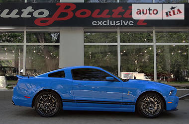 Купе Ford Mustang 2013 в 