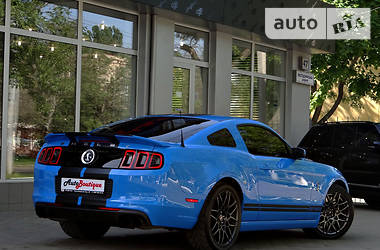 Купе Ford Mustang 2013 в 