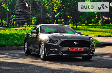 Купе Ford Mustang 2015 в Житомире
