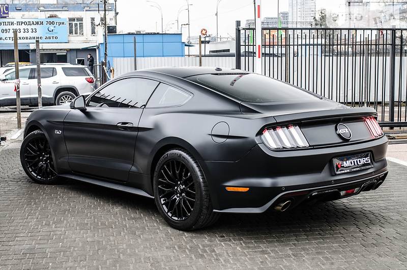 Купе Ford Mustang 2017 в Киеве
