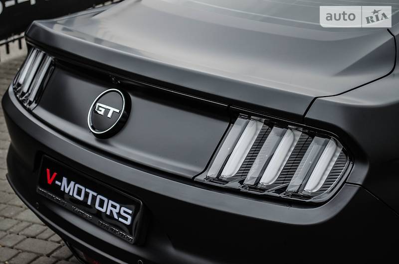 Купе Ford Mustang 2017 в Киеве