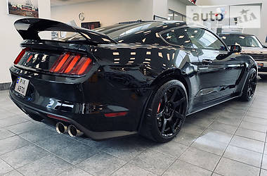 Купе Ford Mustang 2019 в 