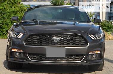 Купе Ford Mustang 2015 в Запорожье