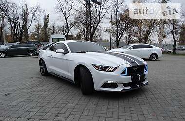 Купе Ford Mustang 2015 в Днепре