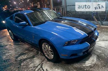 Купе Ford Mustang 2012 в Тернополе