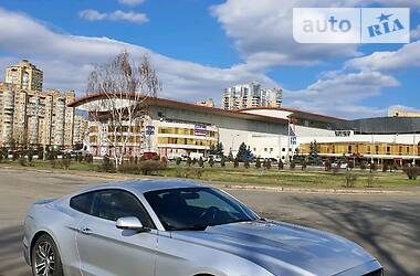 Купе Ford Mustang 2016 в 