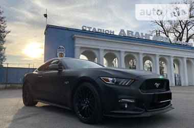 Купе Ford Mustang 2017 в Ужгороде