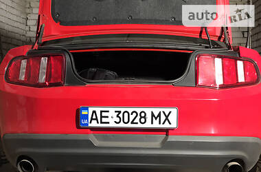 Купе Ford Mustang 2012 в 