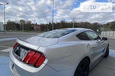 Купе Ford Mustang 2015 в Харькове