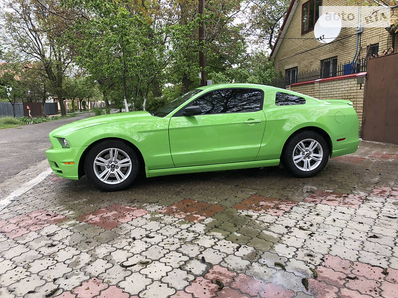 Купе Ford Mustang 2014 в Харькове