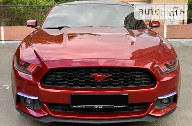 Купе Ford Mustang 2015 в Киеве