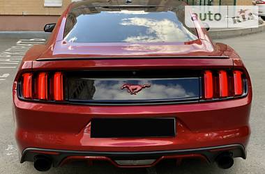 Купе Ford Mustang 2015 в Киеве