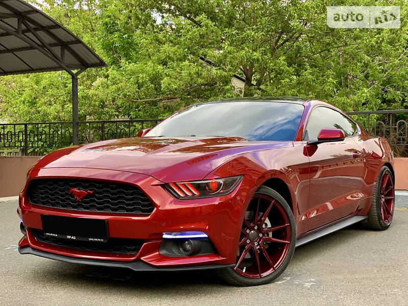 Купе Ford Mustang 2015 в Киеве