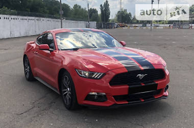 Купе Ford Mustang 2016 в Киеве