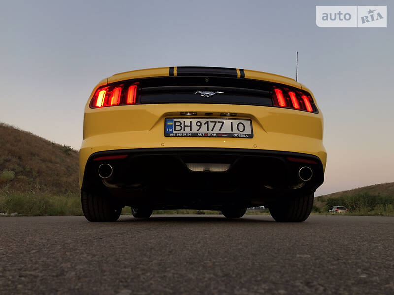 Кабриолет Ford Mustang 2015 в Одессе