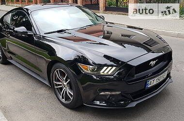 Купе Ford Mustang 2016 в Ивано-Франковске