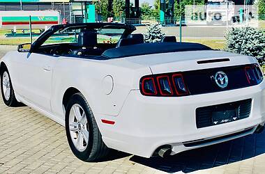 Кабриолет Ford Mustang 2014 в Херсоне