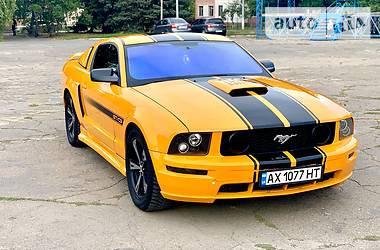 Купе Ford Mustang 2008 в Кременной