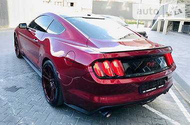 Купе Ford Mustang 2015 в Киеве