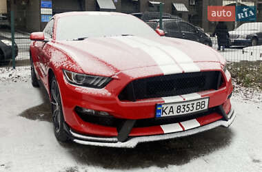 Купе Ford Mustang 2016 в Киеве