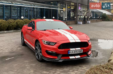Купе Ford Mustang 2016 в 