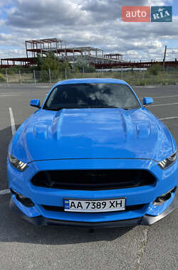 Купе Ford Mustang 2016 в Киеве