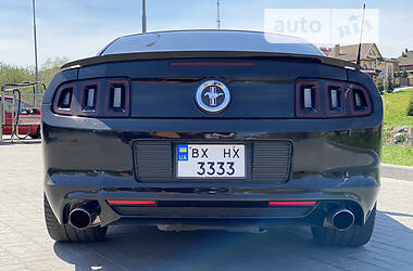 Купе Ford Mustang 2012 в Хмельницком