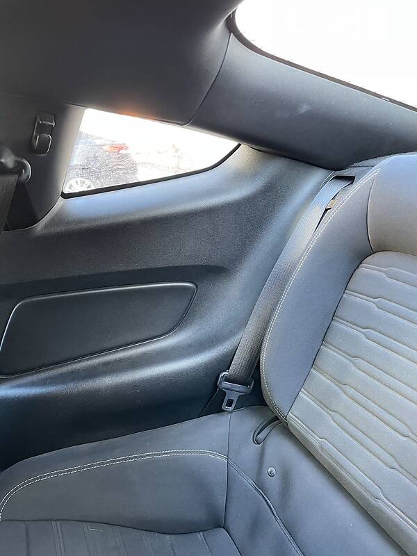 Седан Ford Mustang 2015 в Киеве фото 30 Седан Ford Mustang 2015 в Киеве